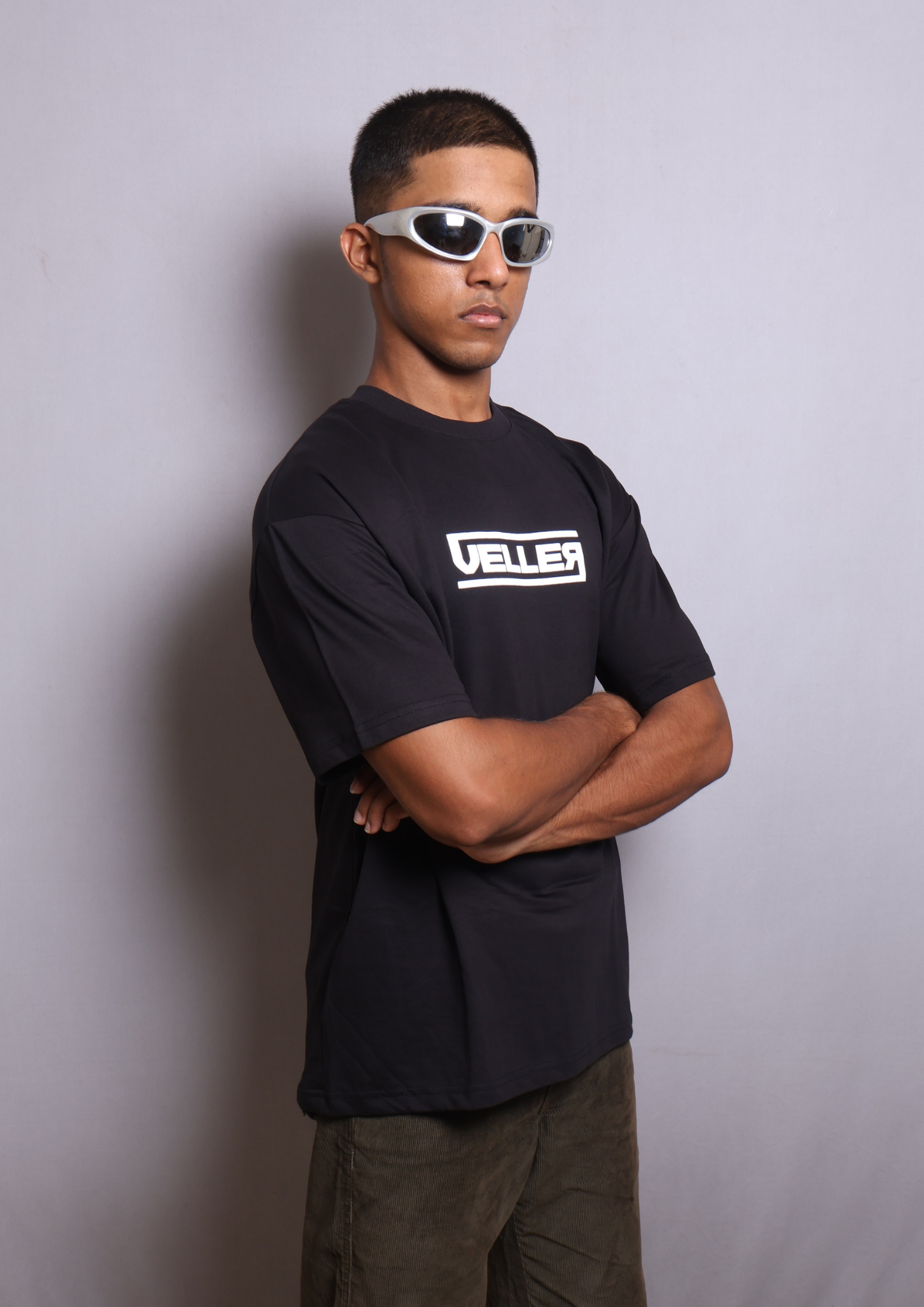VELLER- BASICS OVERSIZED TSHIRT